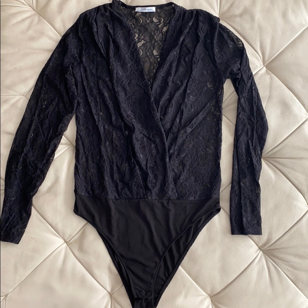Zara lace sexy V bodysuit Medium Black